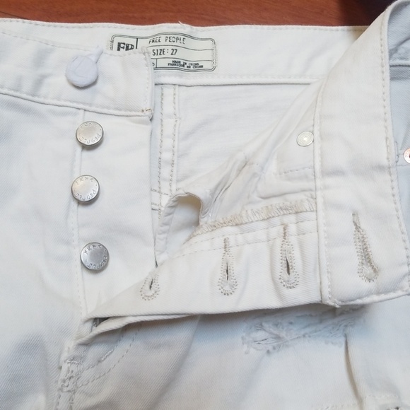 NWT Free People White Worn denim, size 27 - Picture 6 of 8